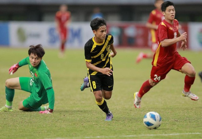 Báo Trung Quốc lo lắng khi thấy U19 Việt Nam không vô địch: Bóng đá Đông Nam Á lạ quá! - Ảnh 1.