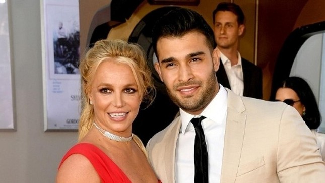 Quan hệ của Britney Spears và hai con trai sau kết hôn với chồng kém tuổi - Ảnh 3.