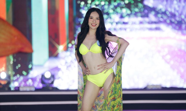 Lộ diện thí sinh giành giải Người đẹp biển, được vào thẳng top 20 của Miss World Vietnam 2022 - Ảnh 4.