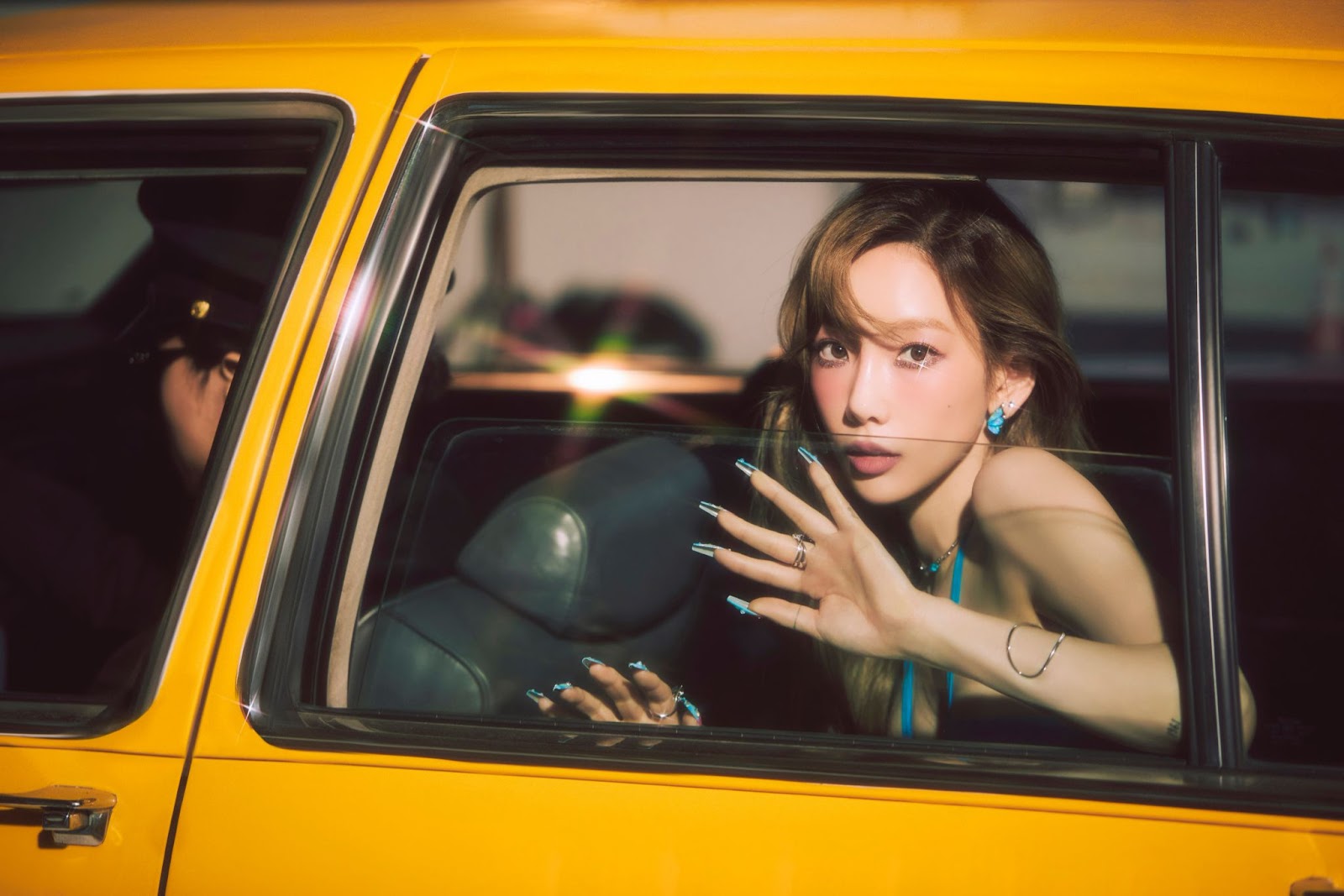 SNSD 5 năm rồi mới trở lại đầy đủ mà SM cho chụp phông nền giả trân, tung lịch trình thì trễ? - Ảnh 11. SNSD 5 năm rồi mới trở lại đầy đủ mà SM cho chụp phông nền giả trân, tung lịch trình thì trễ? - Ảnh 11.