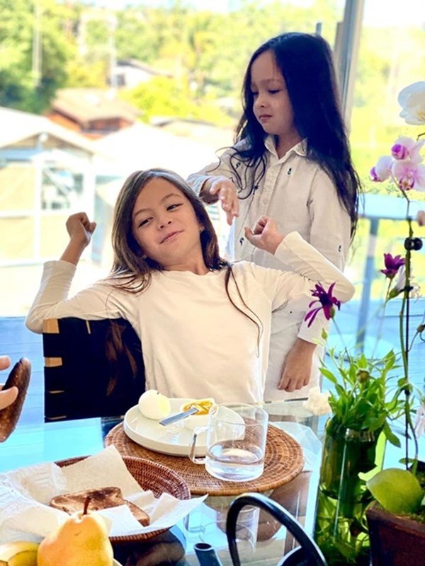 Nh&agrave; đồi b&ecirc;n Mỹ chứng tỏ đẳng cấp của Diva Hồng Nhung - Ảnh 2.
