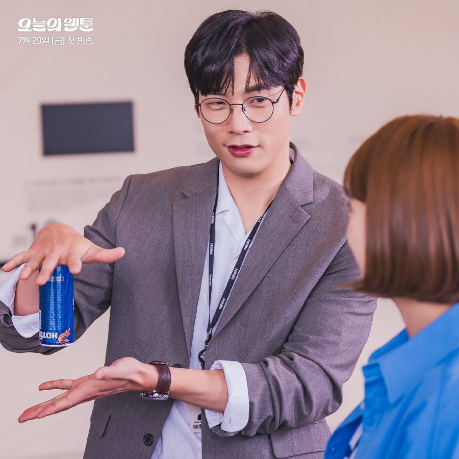 Phim mới của Kim Se Jeong bị chê nhạt: Mới tập 2 đã hạ nhiệt, thua xa A Business Proposal? - Ảnh 4. Phim mới của Kim Se Jeong bị chê nhạt: Mới tập 2 đã hạ nhiệt, thua xa A Business Proposal? - Ảnh 4.