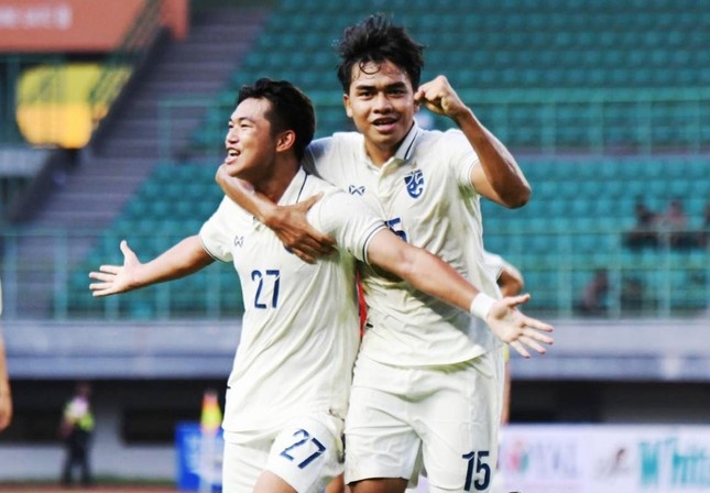 Giải mã Myanmar, U19 Thái Lan chiếm ngôi đầu - Ảnh 1.