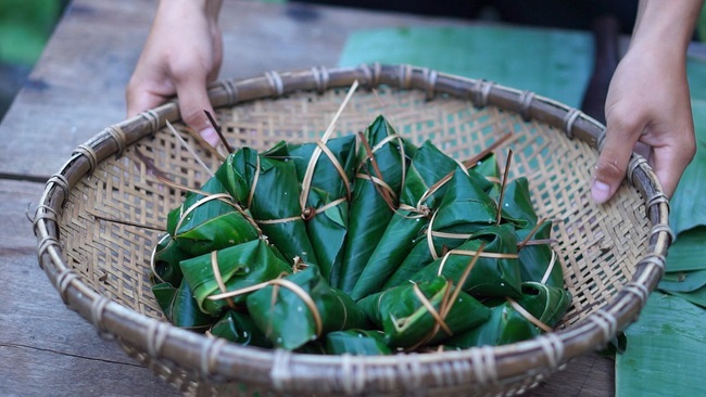 Bánh coóc mò Thái Nguyên - Thức quà đặc biệt từ những phiên chợ quê - Ảnh 2.
