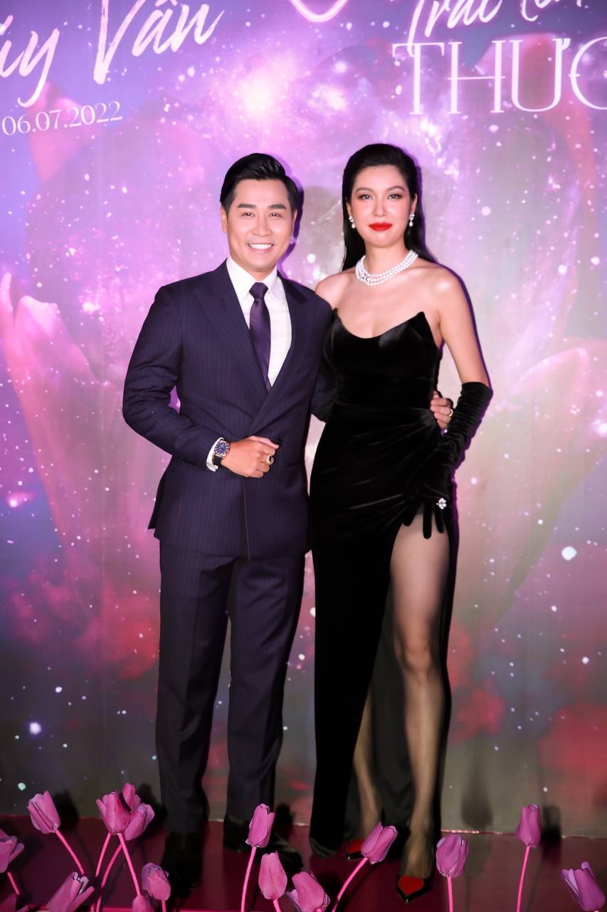 Thúy Vân chính thức làm ca sĩ: Mời Vũ Thu Phương - Khánh Vân đóng MV, bất ngờ bật khóc trong họp báo - Ảnh 15. Thúy Vân chính thức làm ca sĩ: Mời Vũ Thu Phương - Khánh Vân đóng MV, bất ngờ bật khóc trong họp báo - Ảnh 15.