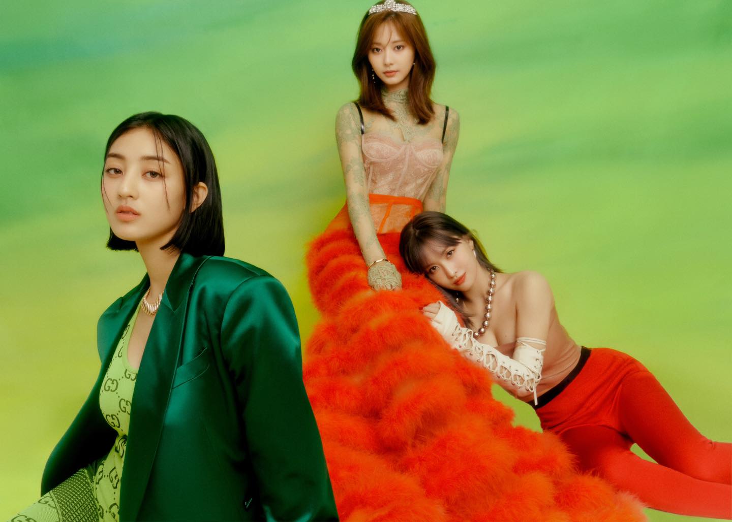 TWICE tiết lộ về mặt tr&aacute;i của sự nổi tiếng: &Aacute;m ảnh với fan cuồng, lịch tr&igrave;nh d&agrave;y đặc đến nỗi kh&ocirc;ng c&oacute; thời gian ri&ecirc;ng tư - Ảnh 6.