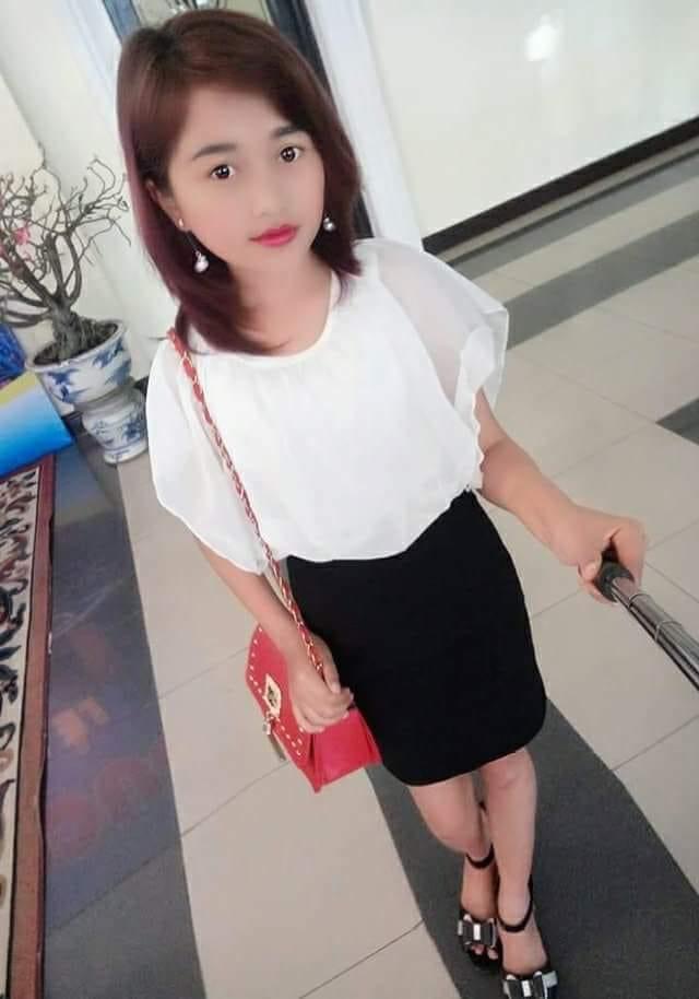 Cô gái tí hon cao 1,26m lấy chồng 1,63m, sinh con mạnh khỏe: Vượt ngàn cây số đến bên nhau - Ảnh 1.
