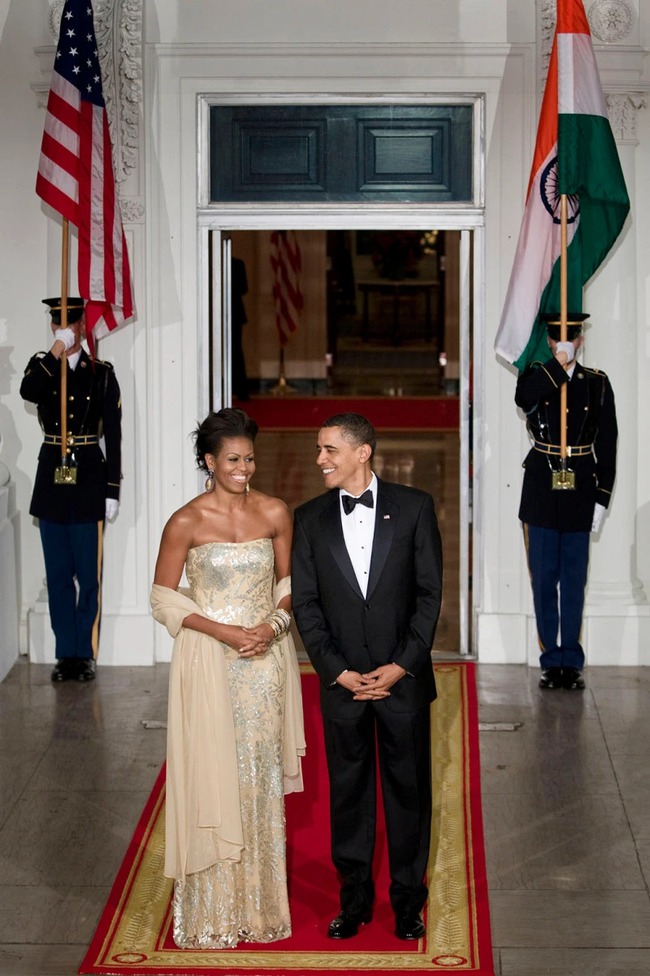 Bà Obama: Đỉnh cao tinh tế của thời trang ngoại giao, nhưng có lần người tính không bằng trời tính - Ảnh 4.