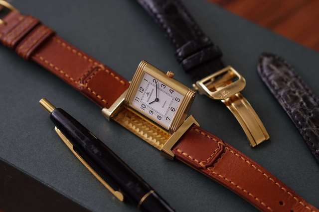  9 mẫu đồng hồ đặc trưng nhất quý ông nên sở hữu: Chiếc đắt nhất có giá vài tỷ đồng lại không phải Rolex  - Ảnh 2.