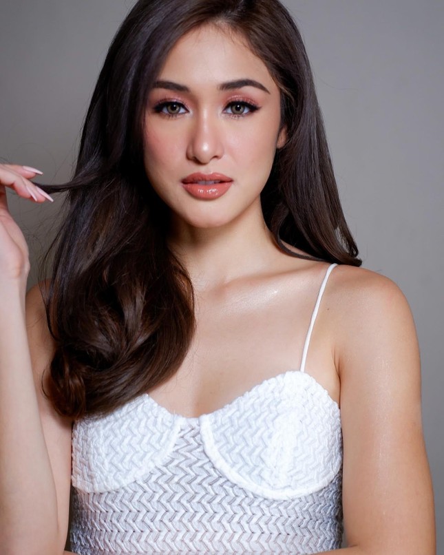 Nhan sắc ngọt ngào như búp bê của người mẫu vừa đăng quang Hoa hậu Philippines 2022 - Ảnh 2.