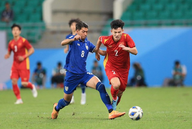 Thái Lan đưa đội U23 đi dự AFF Cup 2022 - Ảnh 1.