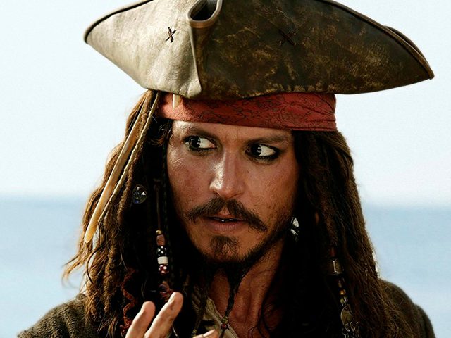 Tài tử kiếm tiền nhiều nhất thế giới Johnny Depp nhiều tài năng, ngoài nghề diễn còn có nghề tay trái kiếm triệu USD - Ảnh 3.