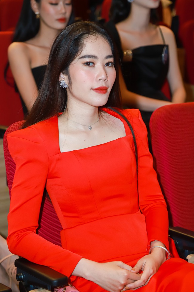 Đương kim Hoa hậu Thế giới đọ sắc bên dàn Hoa - Á hậu Việt Nam trước thềm chung kết Miss World Vietnam 2022 - Ảnh 12.