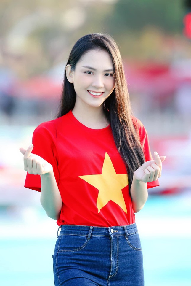  Loạt ảnh đời thường dễ thương của Miss World Vietnam 2022 Huỳnh Nguyễn Mai Phương  - Ảnh 1.