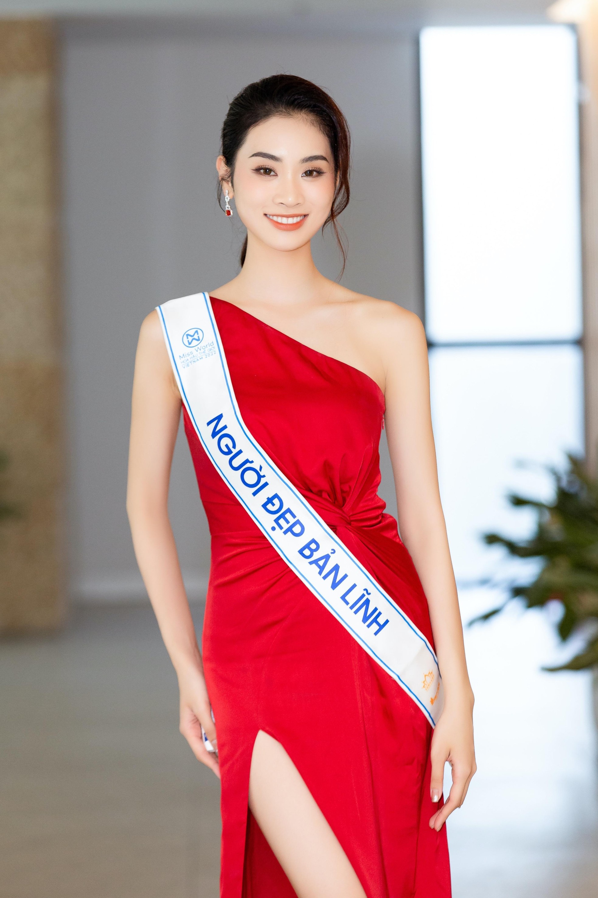 Nhan sắc xinh đẹp hút hồn của top 3 Miss World Vietnam 2022 tại sự kiện đầu tiên sau đăng quang - Ảnh 8.