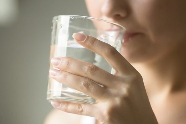 Uống nước sau khi ngủ dậy mỗi sáng giúp cơ thể nhận 6 lợi ích vàng thế này nhưng ít ai làm được - Ảnh 5.