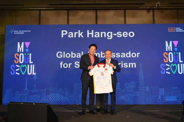 Du lịch Hàn Quốc săn đón khách Việt: Bổ nhiệm HLV Park Hang- seo làm đại sứ, ‘cá nhân hóa’ tour và thêm các điểm tham quan miễn phí - Ảnh 2.