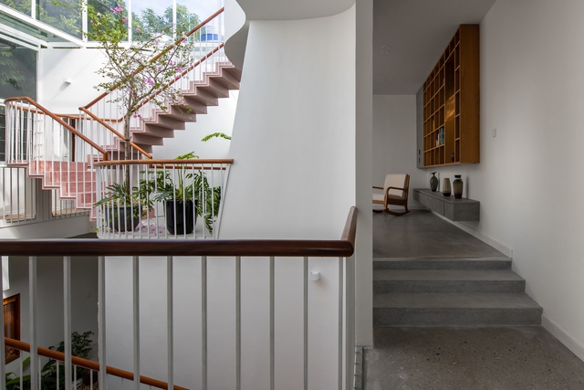 Tòa nhà 147m2 đầy tính nghệ thuật, mỗi bước đi trong nhà đều là một trải nghiệm thú vị - Ảnh 12.