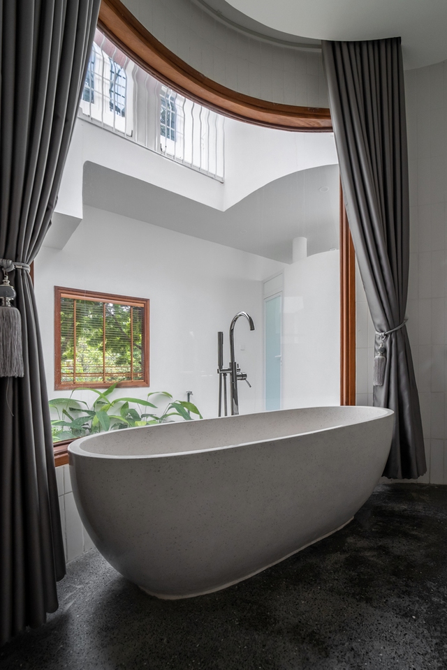 Tòa nhà 147m2 đầy tính nghệ thuật, mỗi bước đi trong nhà đều là một trải nghiệm thú vị - Ảnh 7.
