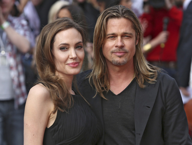 Angelina Jolie tiết lộ bị chồng cũ bạo hành trên máy bay, Brad Pitt phản bác - Ảnh 2.