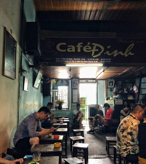4 quán cà phê nhuốm màu thời gian khiến nhiều người cứ đến là nhớ đến một Hà Nội xưa rất xưa - Ảnh 2.