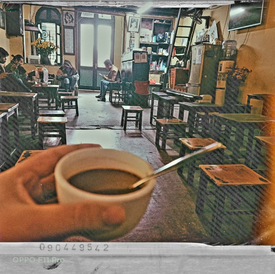 4 quán cà phê nhuốm màu thời gian khiến nhiều người cứ đến là nhớ đến một Hà Nội xưa rất xưa - Ảnh 3.