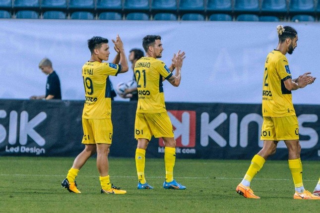 Nhận định, dự đoán Pau FC vs Sochaux, 00h00 ngày 21/08: Chiến thắng đầu tay của Quang Hải? - Ảnh 2.