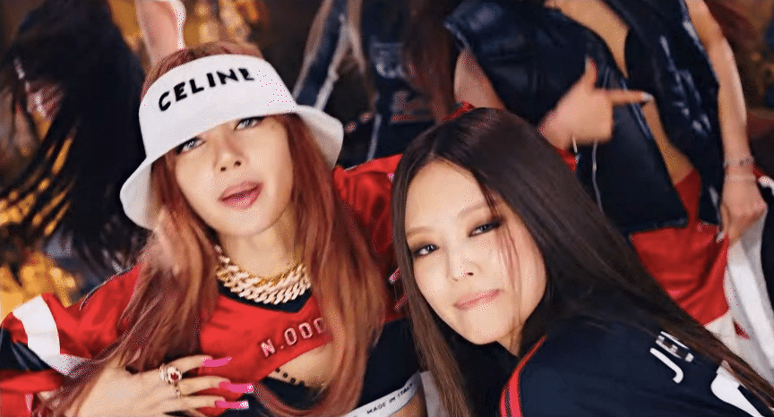 Pink Venom của BLACKPINK: Thước phim tua ngược loạt MV làm nên tên tuổi, Đông - Tây kết hợp không thiếu không thừa - Ảnh 9.