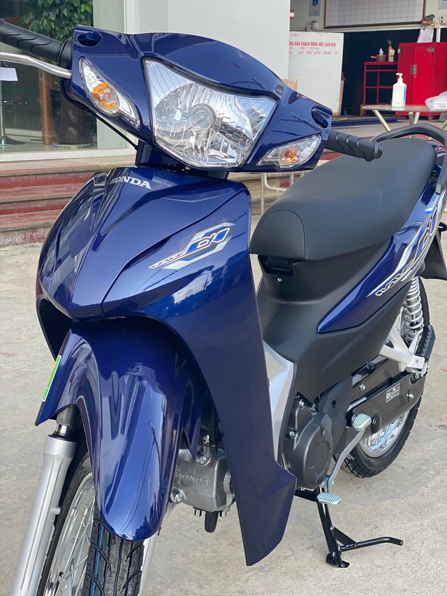 Xe máy Wave 50cc màu xanh ngọc