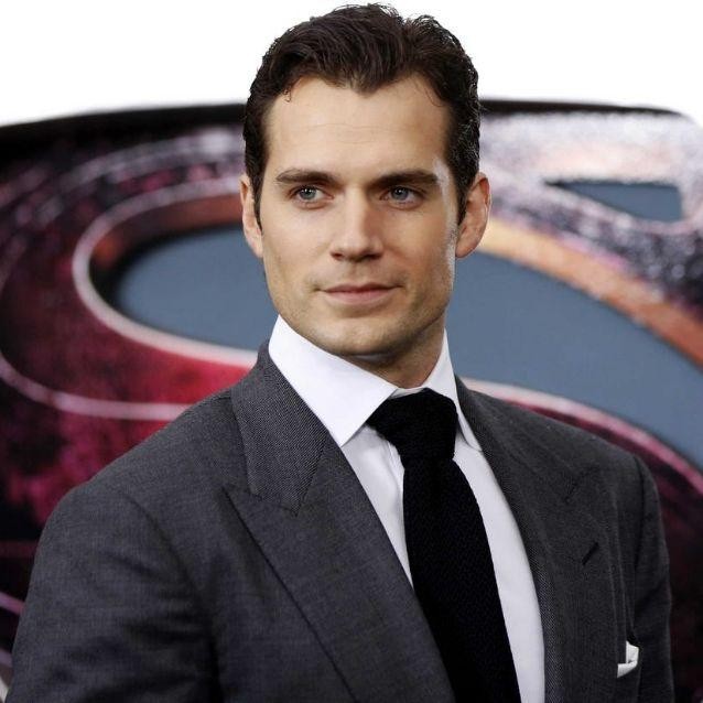 Thực hư tin RM (BTS) vượt qua Henry Cavill, dẫn đầu bình chọn Người đàn ông đẹp trai nhất năm 2022 - Ảnh 2.