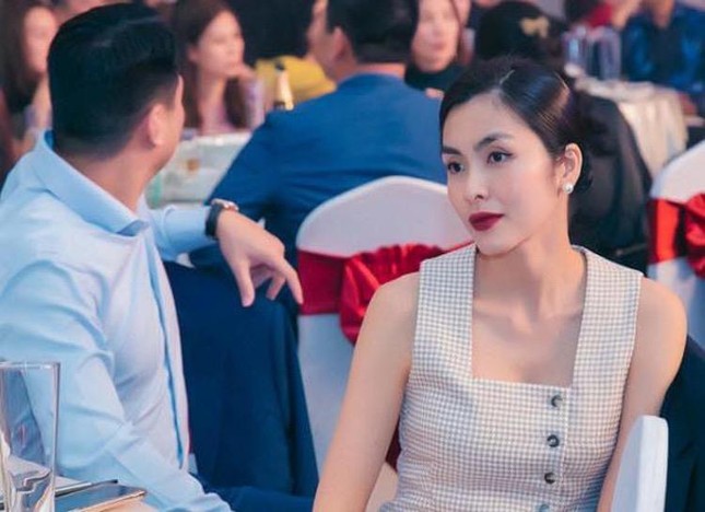 Ảnh chất lượng thấp, nhan sắc chất lượng cao của Hoa hậu Thùy Tiên và dàn mỹ nhân Việt - Ảnh 3.