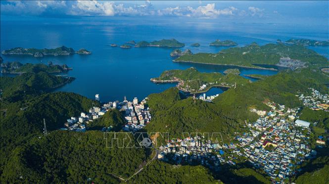 Cat Ba pearl island - an attractive tourist attraction of Hai Phong - Photo 1. Cat Ba pearl island - an attractive tourist attraction of Hai Phong - Photo 1.