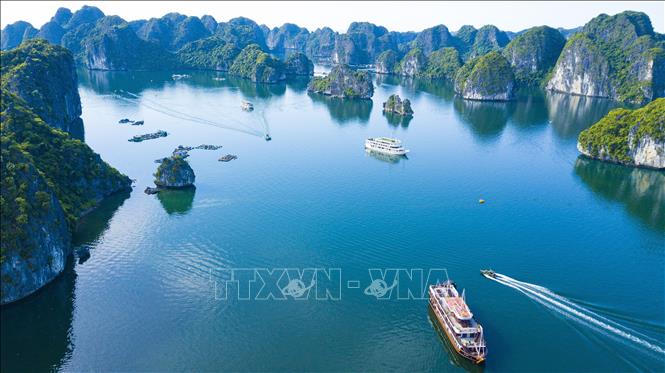 Cat Ba pearl island - an attractive tourist attraction of Hai Phong - Photo 12. Cat Ba pearl island - an attractive tourist attraction of Hai Phong - Photo 12.