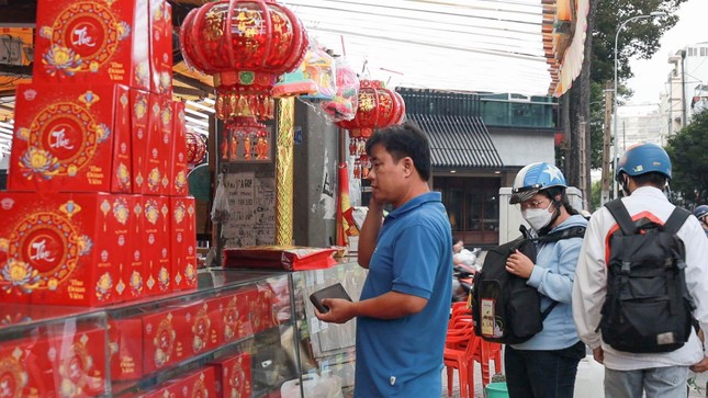 Thị trường bánh Trung thu tại TPHCM: Đơn hàng tăng nhanh từ đầu mùa - Ảnh 1.