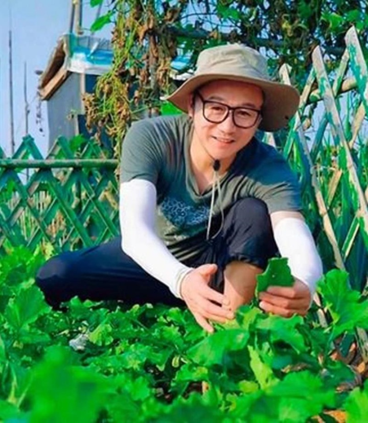 Bộ 3 nam chính Thiên long bát bộ: Người về quê “hoàn lương”, người gặp sóng gió - Ảnh 6. Bộ 3 nam chính Thiên long bát bộ: Người về quê “hoàn lương”, người gặp sóng gió - Ảnh 6.