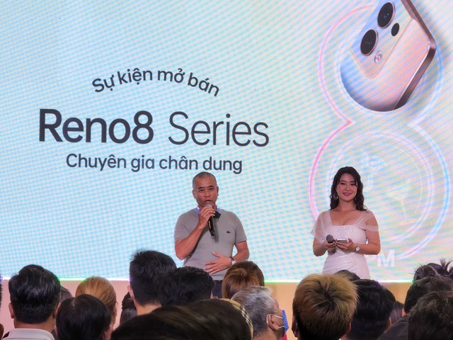 Những chiếc OPPO Reno8 series đầu tiên đã đến tay người dùng tại thị trường Việt Nam - Ảnh 2.