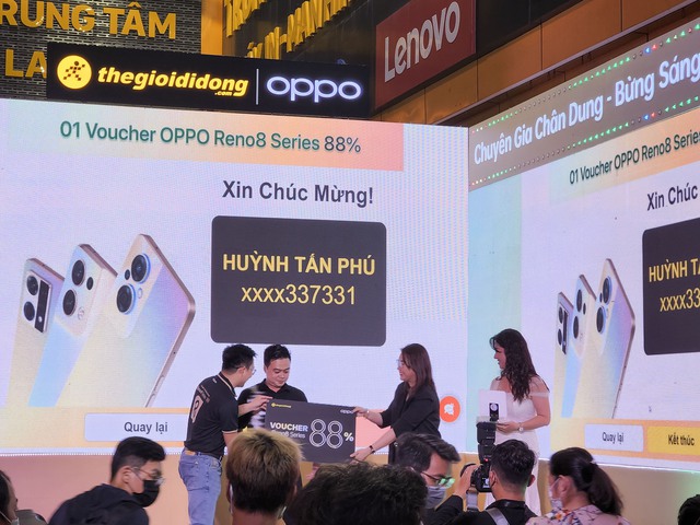 Những chiếc OPPO Reno8 series đầu tiên đã đến tay người dùng tại thị trường Việt Nam - Ảnh 4.