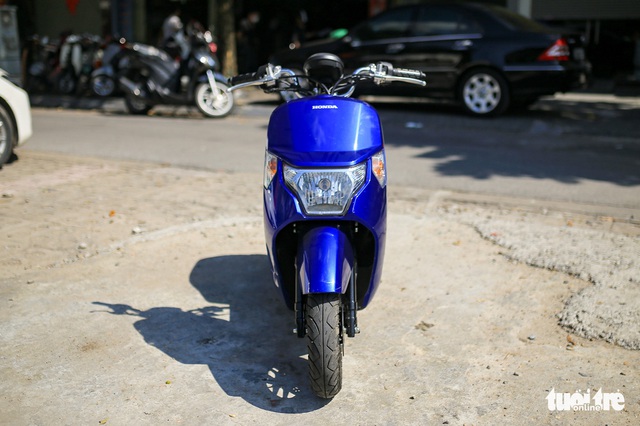 Các mẫu xe tay ga 300cc Honda tại Việt Nam giá bao nhiêu