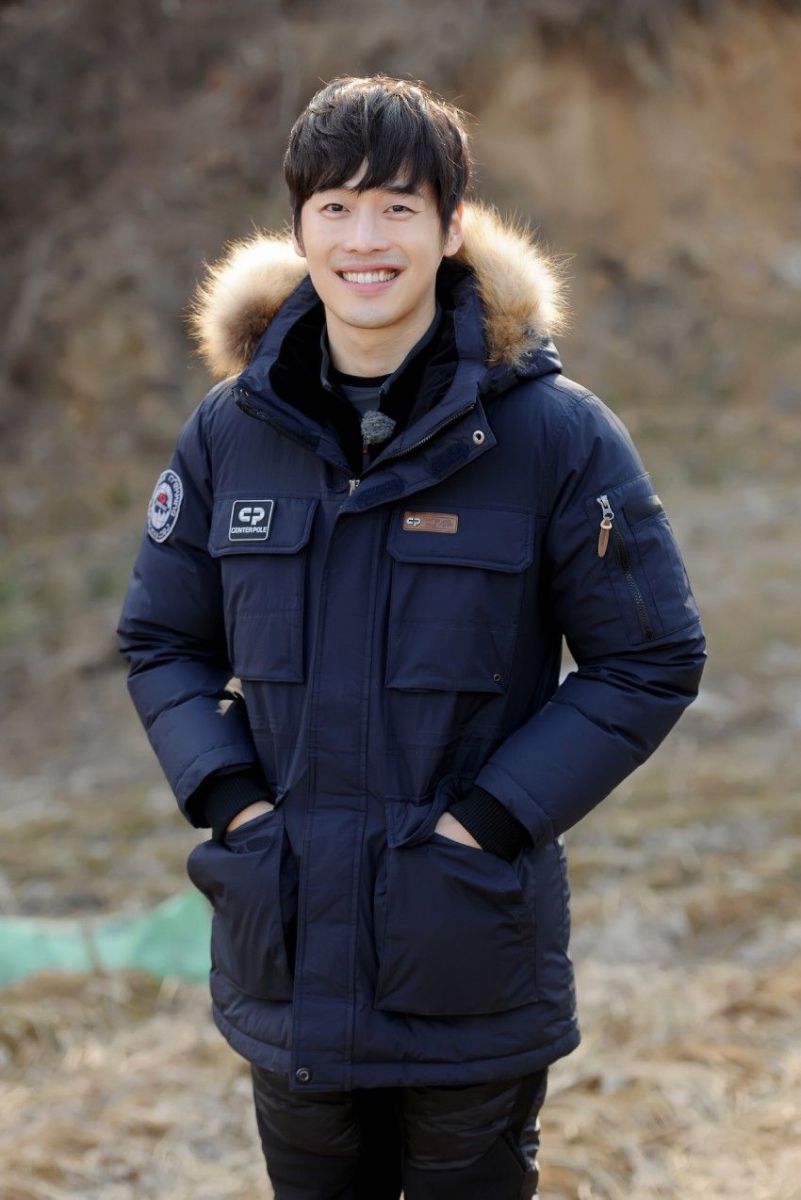 Ho&agrave;ng tử nụ cười một thời vẫn đẹp rạng ngời ở tuổi 40, qu&aacute; l&acirc;u kh&ocirc;ng nhận phim mới - Ảnh 2.