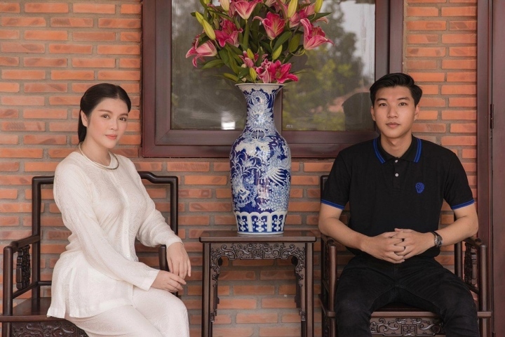 Nam rapper vướng tin hẹn hò với Lý Nhã Kỳ là ai? - Ảnh 3. Nam rapper vướng tin hẹn hò với Lý Nhã Kỳ là ai? - Ảnh 3.