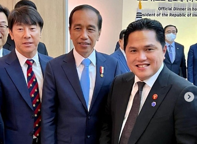 HLV Shin Tae-yong kể khổ với Tổng thống Indonesia - Ảnh 2.
