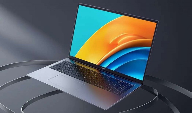 Bạt ngàn deal khủng Shopee mùa tựu trường: Mua laptop nhận quà gần chục triệu, smartphone giảm tới 30% - Ảnh 1.