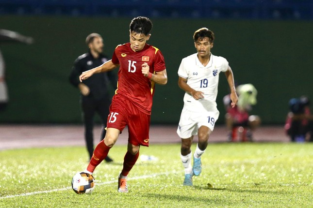 Hạ U19 Thái Lan trong trận thuỷ chiến, U19 Việt Nam vào chung kết giải U19 Quốc tế 2022  - Ảnh 1.