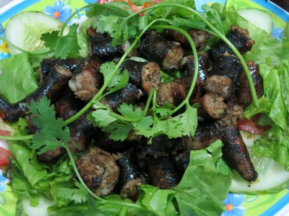 Đồng Tháp có món dồi rắn, giá đắt đỏ nhưng nhiều người phải thử ăn cho được - Ảnh 4. Đồng Tháp có món dồi rắn, giá đắt đỏ nhưng nhiều người phải thử ăn cho được - Ảnh 4.