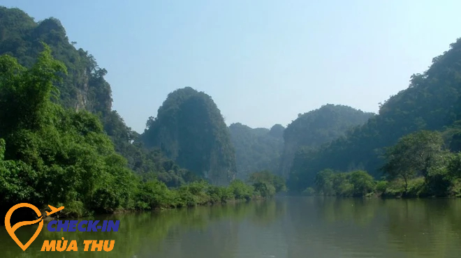 Chuyên trang du lịch nước ngoài: 8 nơi đẹp nhất Việt Nam, không đến thăm thì quá phí! - Ảnh 6.