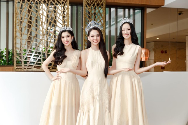 Top 3 Miss World Vietnam 2022 liên tục diện trang phục đồng điệu: Set đồ nào ấn tượng nhất? - Ảnh 6.