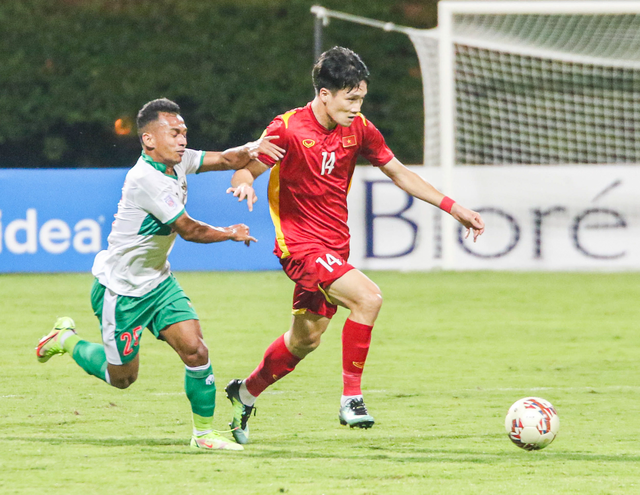 Huyền thoại ĐNÁ tin Singapore tạo bất ngờ cho Việt Nam; Malaysia nhập tịch Sergio Aguero - Ảnh 1.