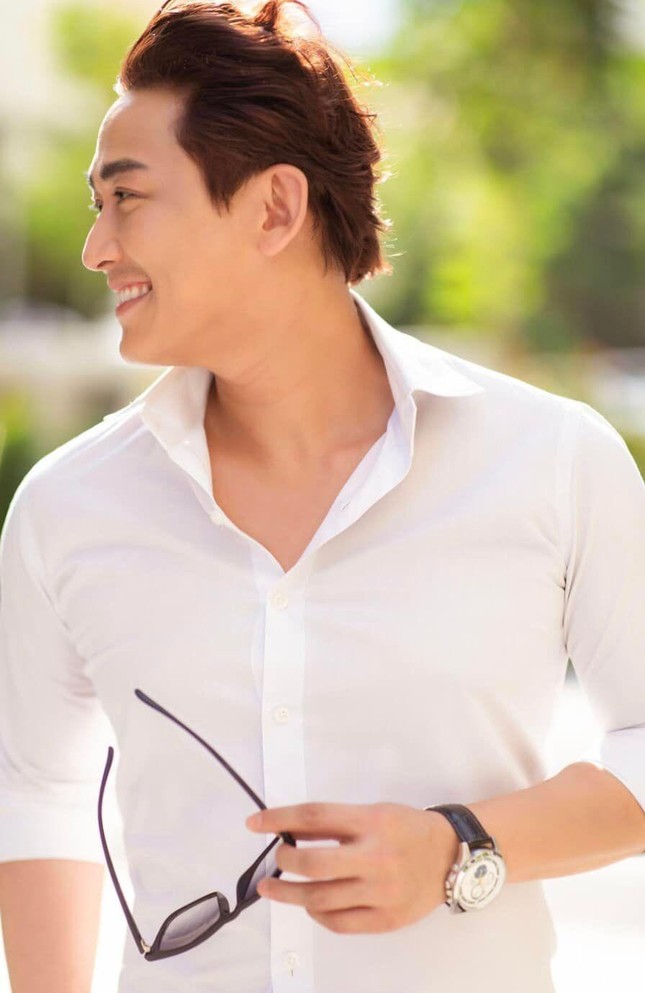 Đẹp trai, t&agrave;i năng, tốt t&iacute;nh nhưng v&igrave; sao mỹ nam Hứa Vĩ Văn kh&ocirc;ng t&iacute;nh chuyện lập gia đ&igrave;nh? - Ảnh 4.