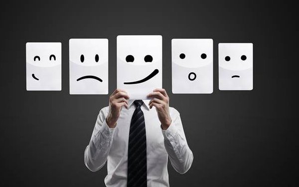 Các CEO có nên sống với cảm xúc thật của mình? - Ảnh 1.