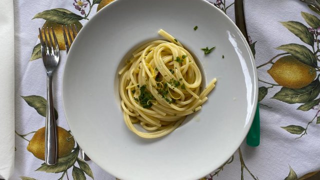 C&aacute;ch l&agrave;m du lịch độc đ&aacute;o của một thị trấn trồng chanh ở miền nam nước &Yacute; - Ảnh 5.